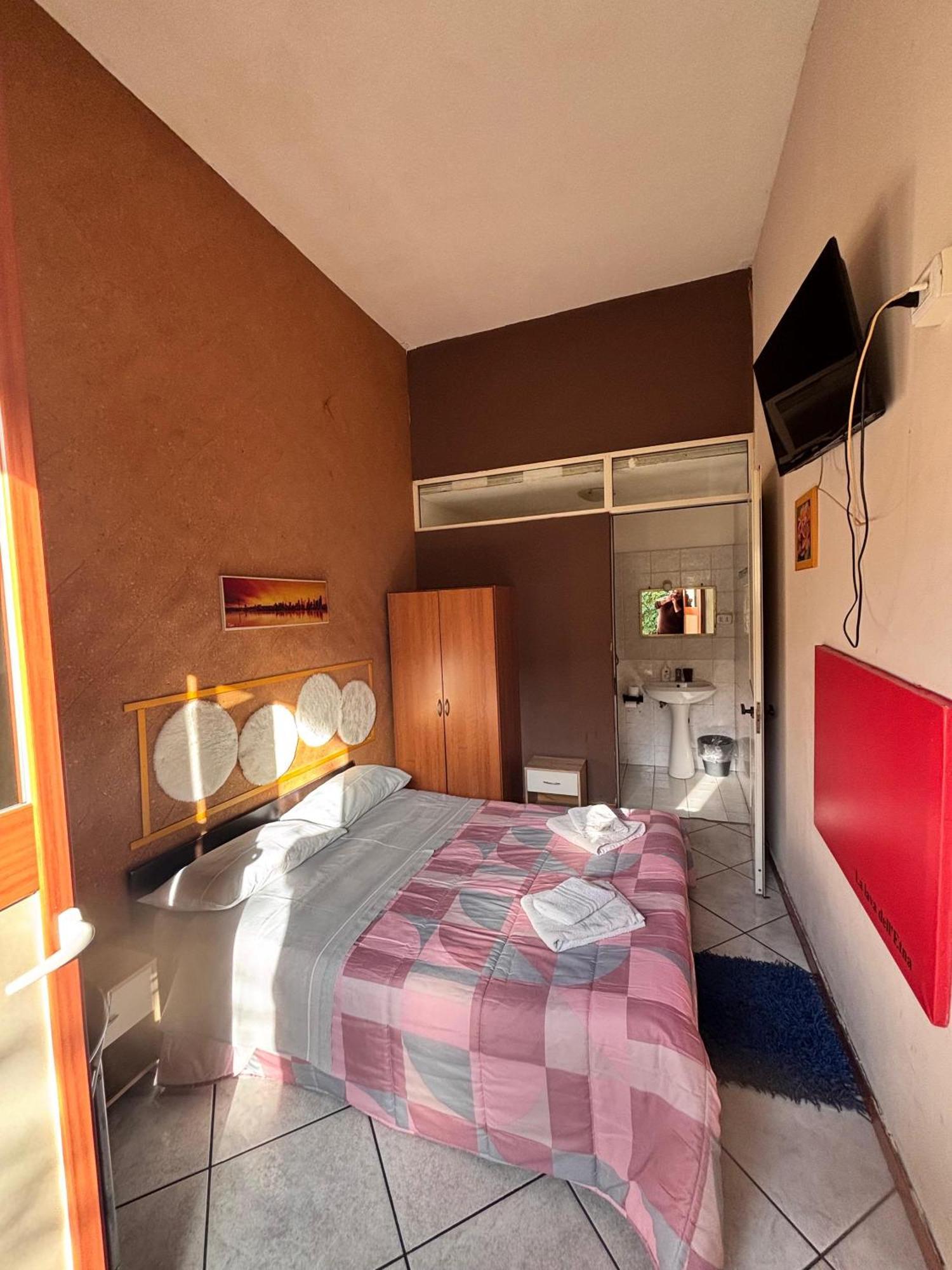 Stanza 30 Euro Per 2 Acireale Apartamento *